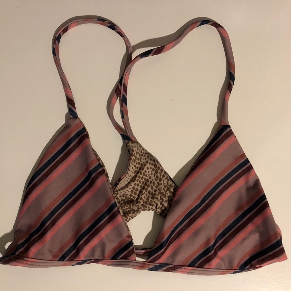 acacia shaka top in that’s 70’s